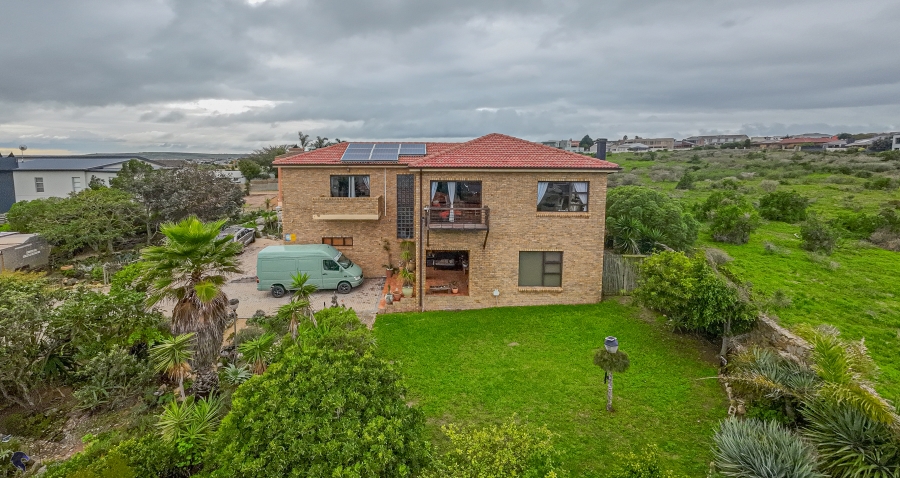 4 Bedroom Property for Sale in Myburgh Park Western Cape